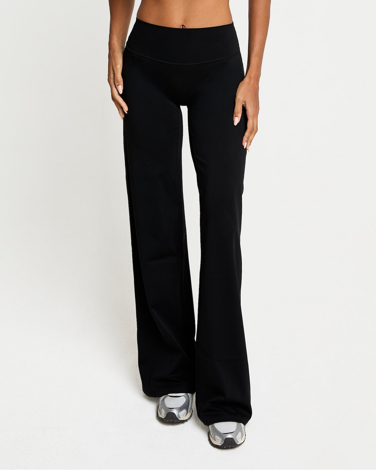 Ultra Wide Legging - Black