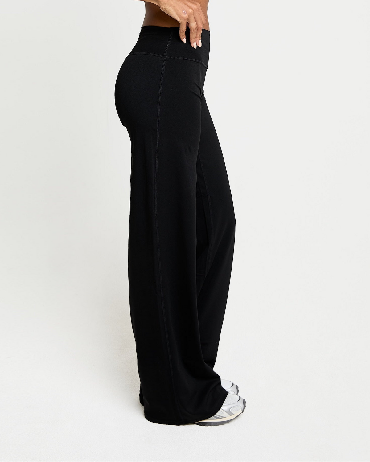 Ultra Wide Legging - Black